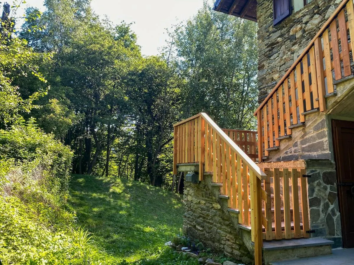 Apartment Casa Alba Livo  0*, Livo (Lombardy) Италия