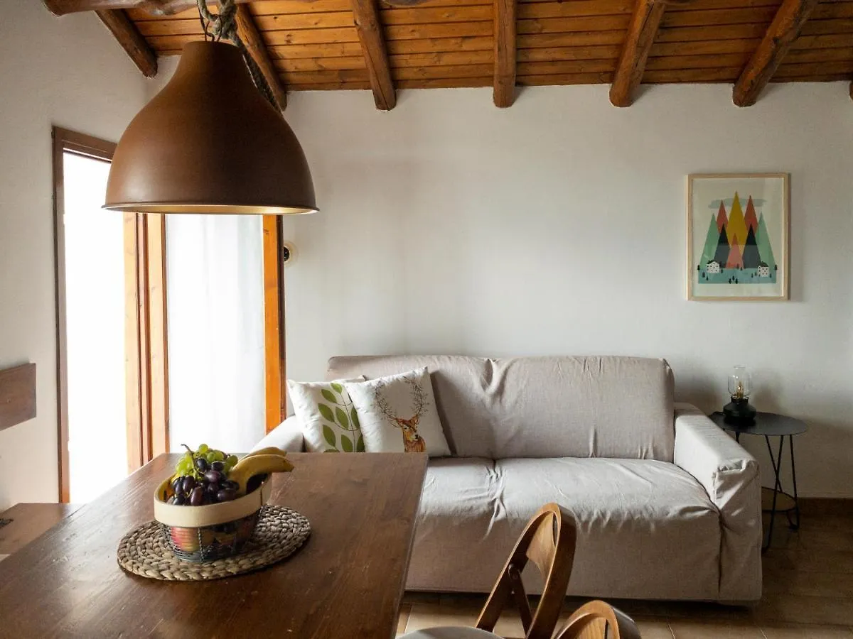 Apartment Casa Alba Livo   Livo (Lombardy)